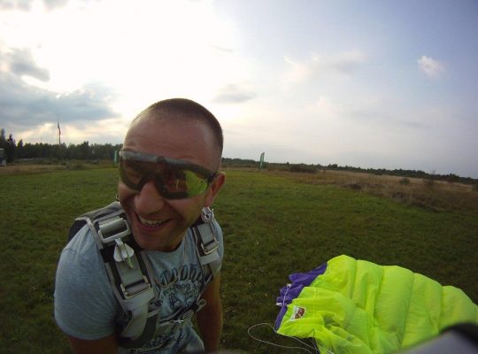 Прыжок с парашютом